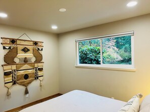 3 bedrooms, free WiFi, bed sheets - New listing! Cozy, Family-Friendly, 3-bedroom, minutes to downtown Packwood (Packwood)