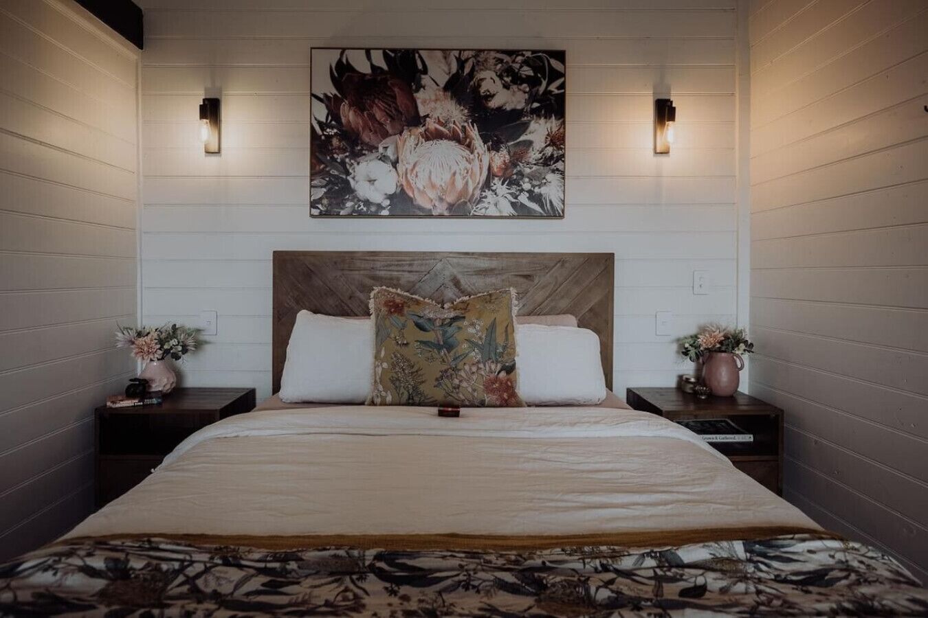 2 多间卧室、办公桌、熨斗/熨衣板、WiFi