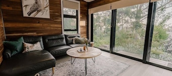 Duck`n Hill Loft & EV charge station!