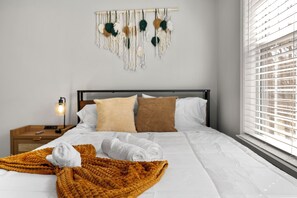 5 Schlafzimmer, Bügeleisen/Bügelbrett, WLAN, Bettwäsche