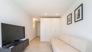 Unclassified image, 5 of 50, button - Charming Benalmádena House With Private Pool and Garden (Benalmádena)