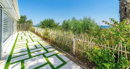 Charming Benalmádena House With Private Pool and Garden
