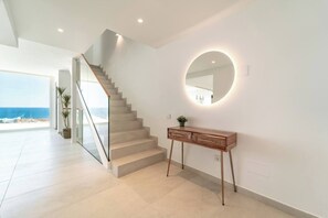 Casa, 5 camere da letto, fumatori, piscina privata | Soggiorno