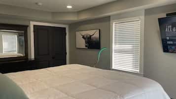 3 slaapkamers, een strijkplank/strijkijzer, wifi, beddengoed