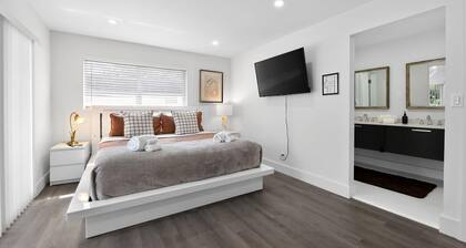 Guitar House Poker Lounge Hard Rock