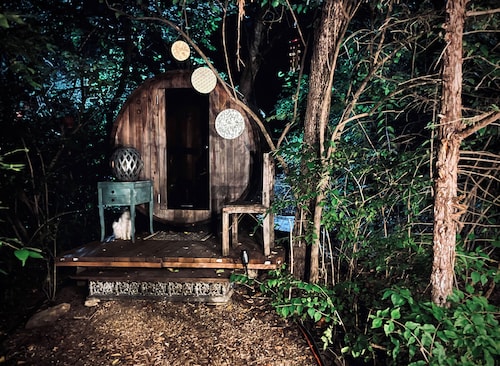 Cozy Cabin Retreat in the Woods