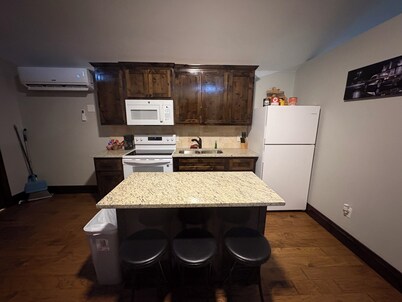 2 bedroom mini cabin