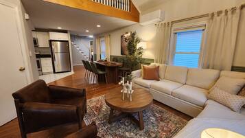 Älytelevisio, kirjoja