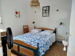 1 bedroom