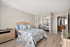2 bedrooms, free WiFi - 2-Bedroom Ocean Front Condo in 9400 Building (Ocean City)