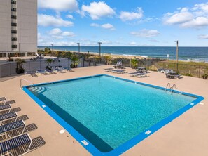 Pool - 2-Bedroom Ocean Front Condo in 9400 Building (Ocean City)