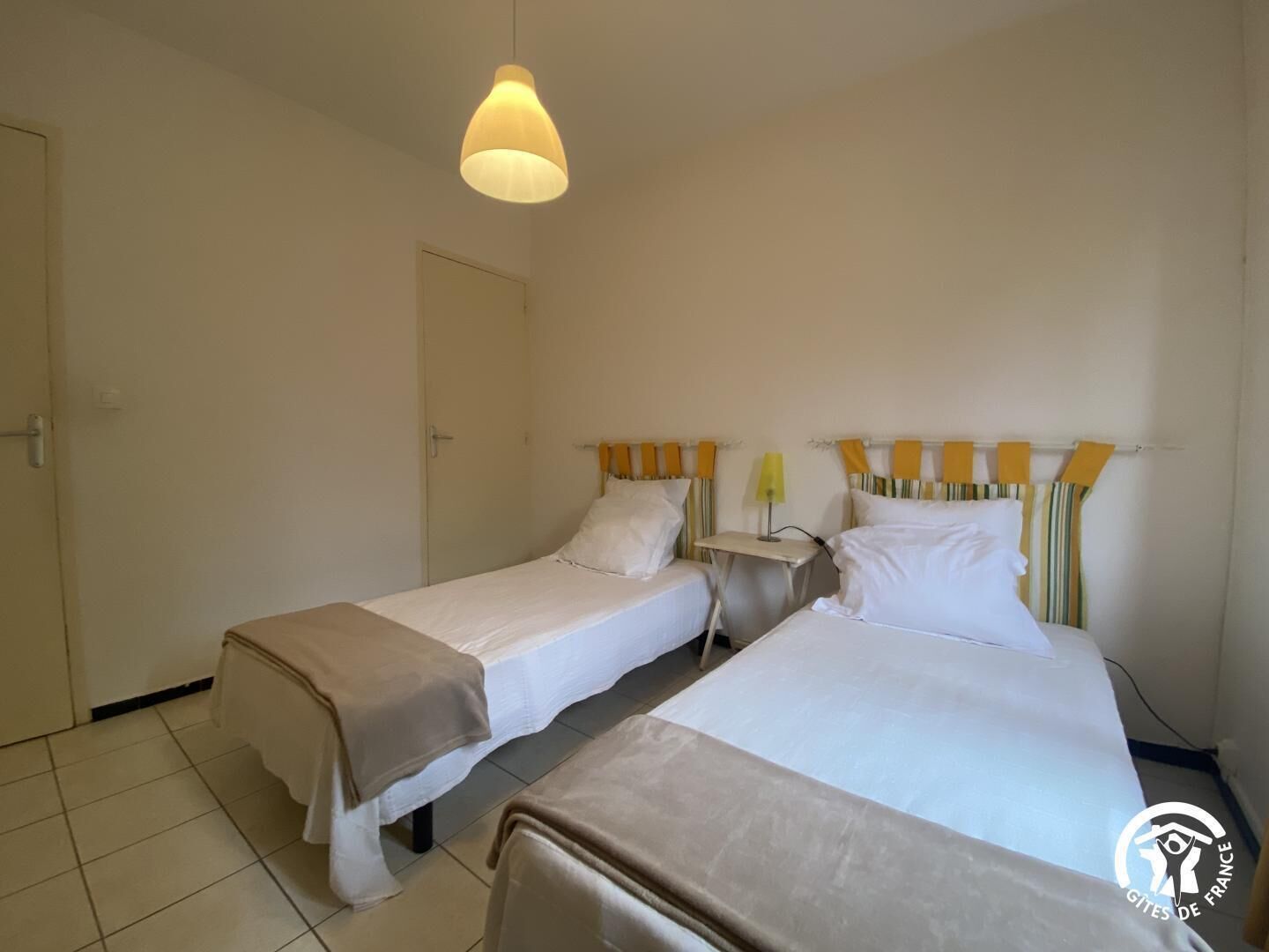 2 bedrooms