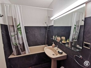 Bathroom - Pause Colliourencque (COLLIOURE)