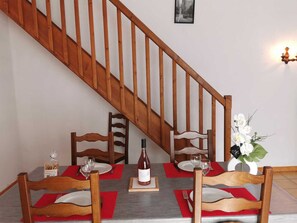 Dining - Desix - TRILLA - Gîte (TRILLA)