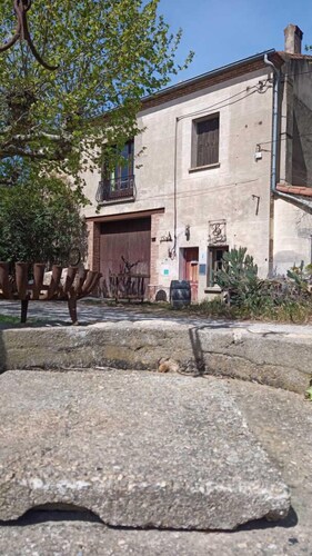 Domaine Bisconte - ST-GENIS-DES-FONTAINES