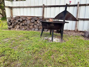 Property grounds - Charming 3-bedroom house in lovely Alva with AC (Alva)