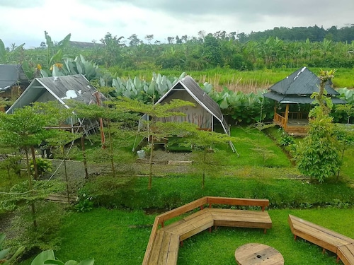 Jawa Dwipa Villa