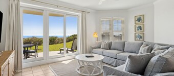 Oceanfront | Luxury Ground Floor Ocean Place | Fully Renovated | 2 King Beds | Near the Ritz Carlton