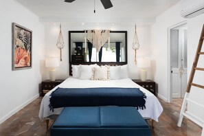 1 habitación, tabla de planchar con plancha y wifi