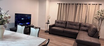 Lovely 3-bedroom house in the heart of downtown Pittsburgh.