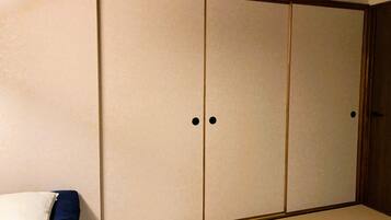 Casa, 2 habitaciones, para no fumadores, tina | Wifi gratis y ropa de cama