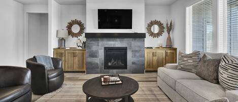 TV connectée, cheminée