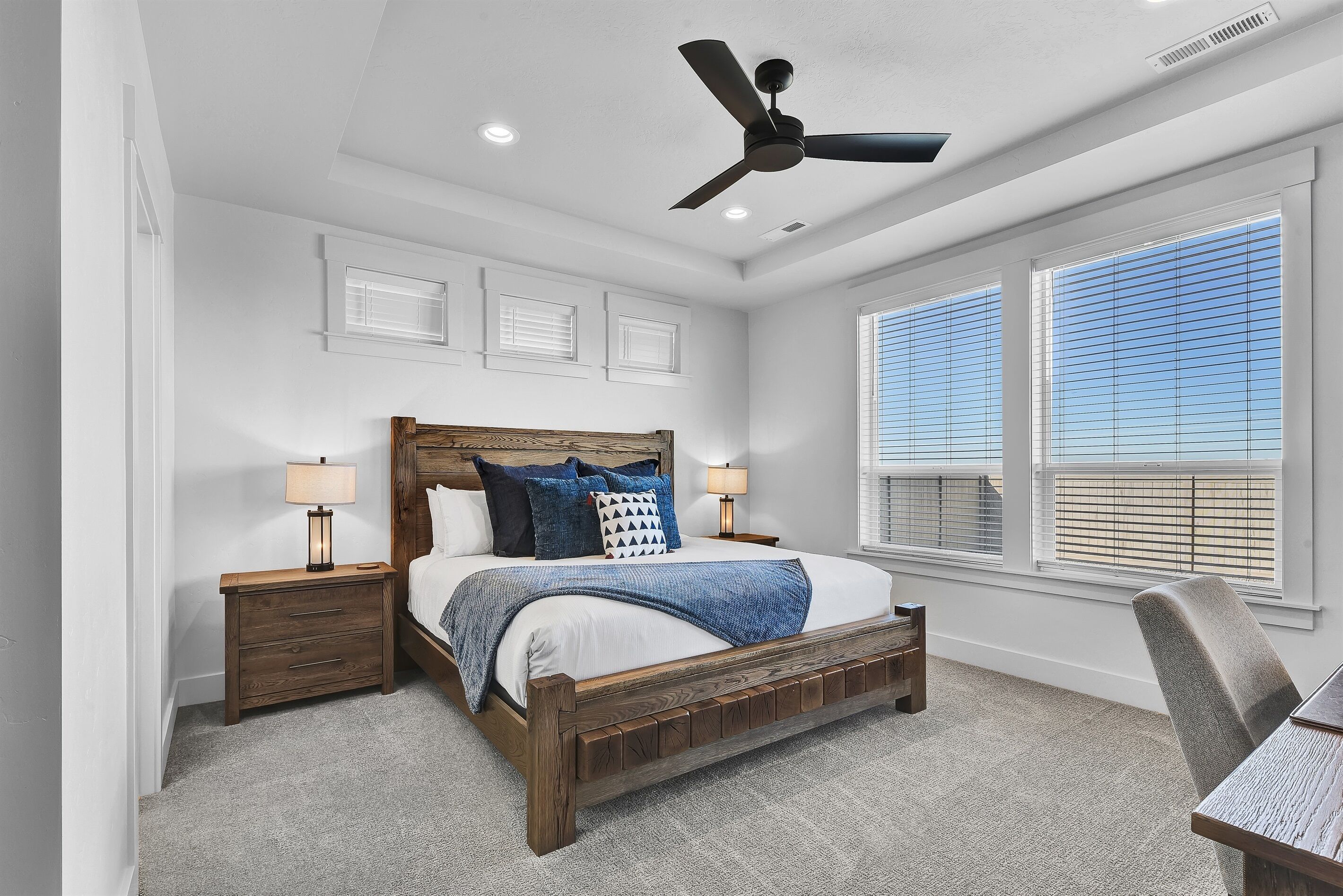 3 bedrooms, desk, iron/ironing board, free WiFi