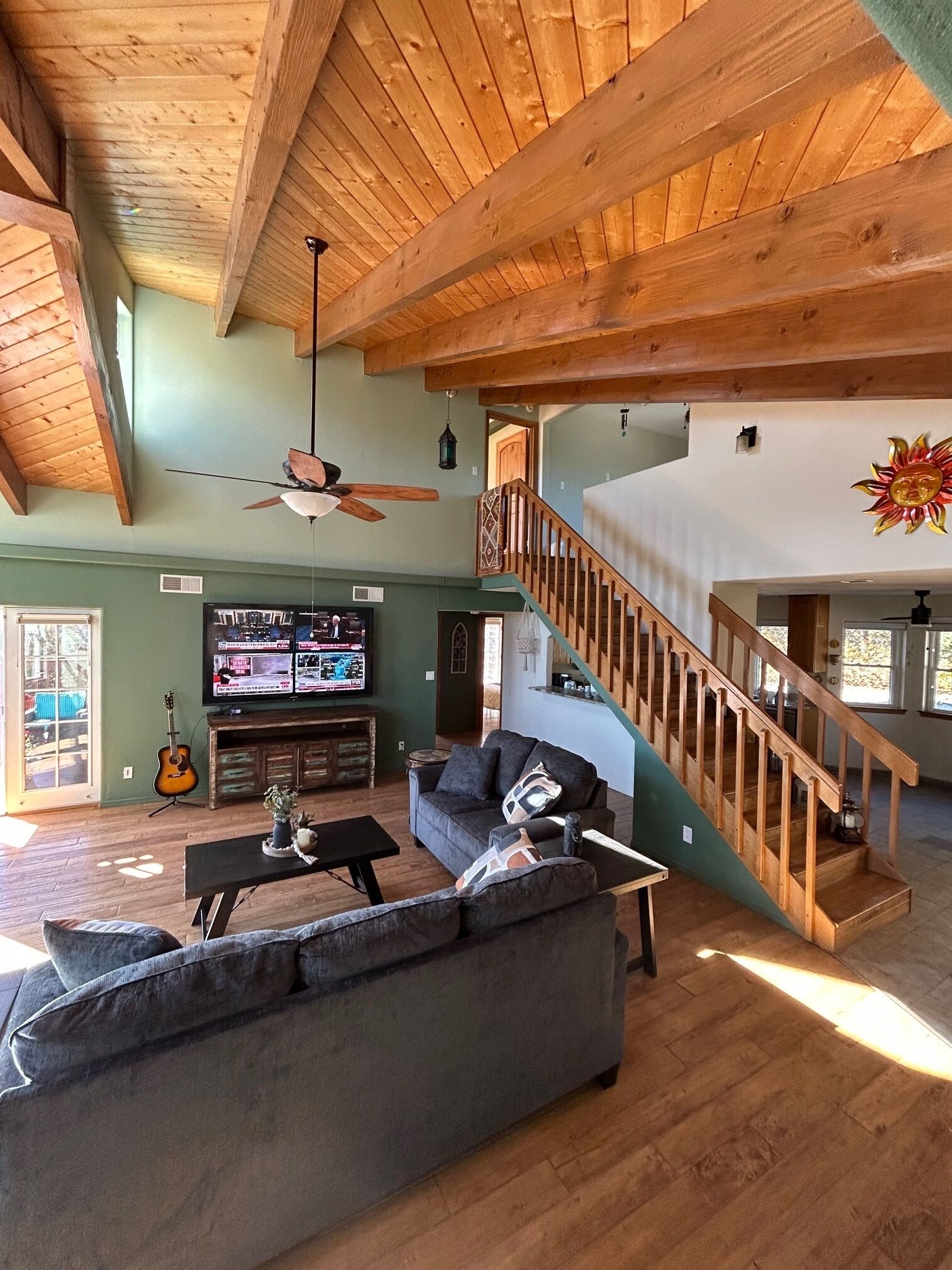 Smart TV, fireplace, books