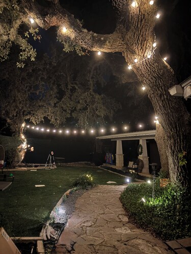 Big League Comfort, Small-Town Charm 4-bedroom bed & breakfast in lovely Boerne!