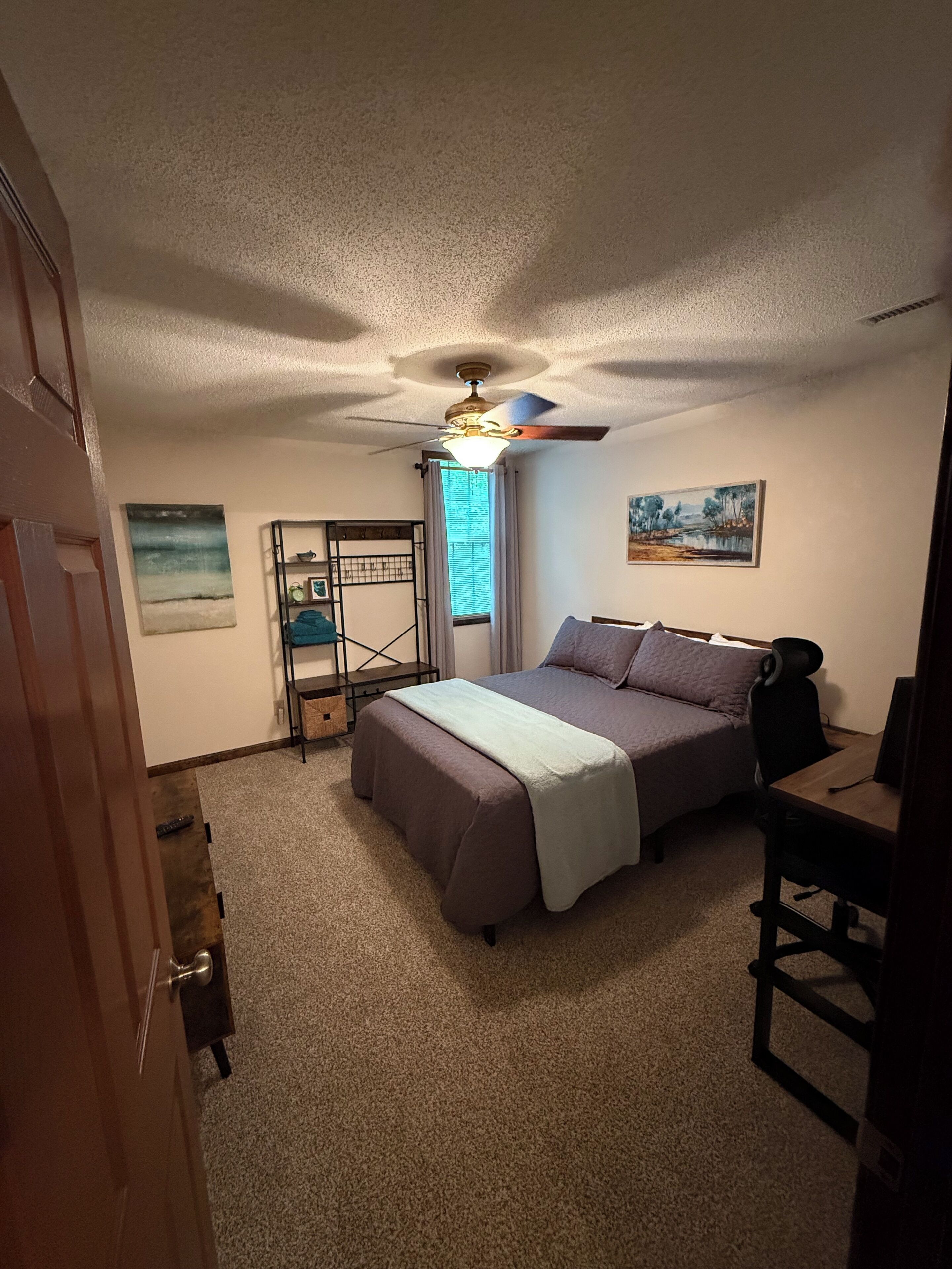 3 chambres, bureau, fer et planche à repasser, Wi-Fi gratuit