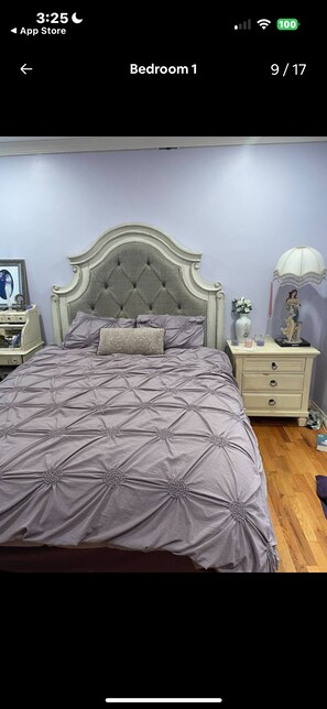 4 bedrooms, desk, iron/ironing board, WiFi