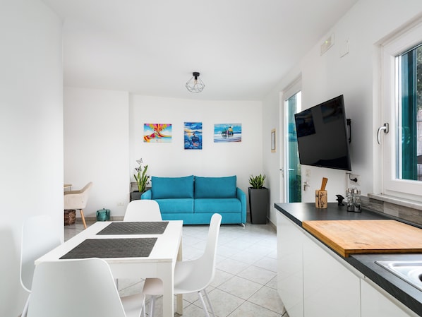 City House | Living area