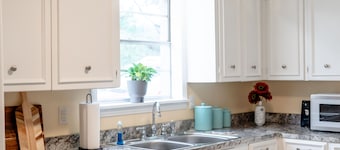 New to VRBO- 3 bedroom, near Louisville, quick drive to Starkville & MSU