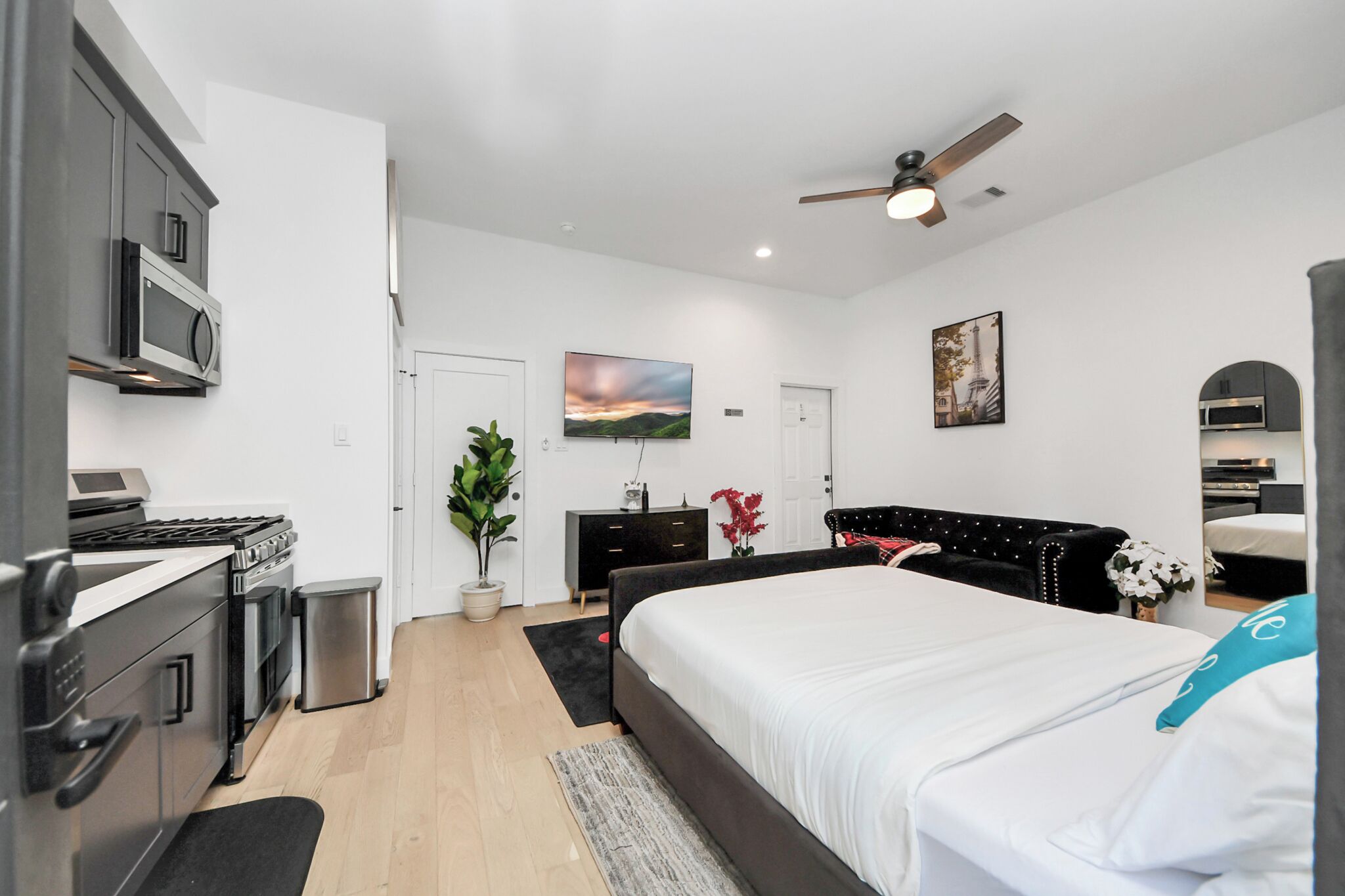 1 bedroom, iron/ironing board, WiFi, bed sheets