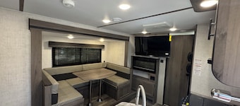 Cozy campground in peaceful Kermit with AC, fitness room