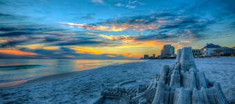 Vibe Out: Private beach steps away, Heated pool, Golfcart, Game room, Bunk rooms