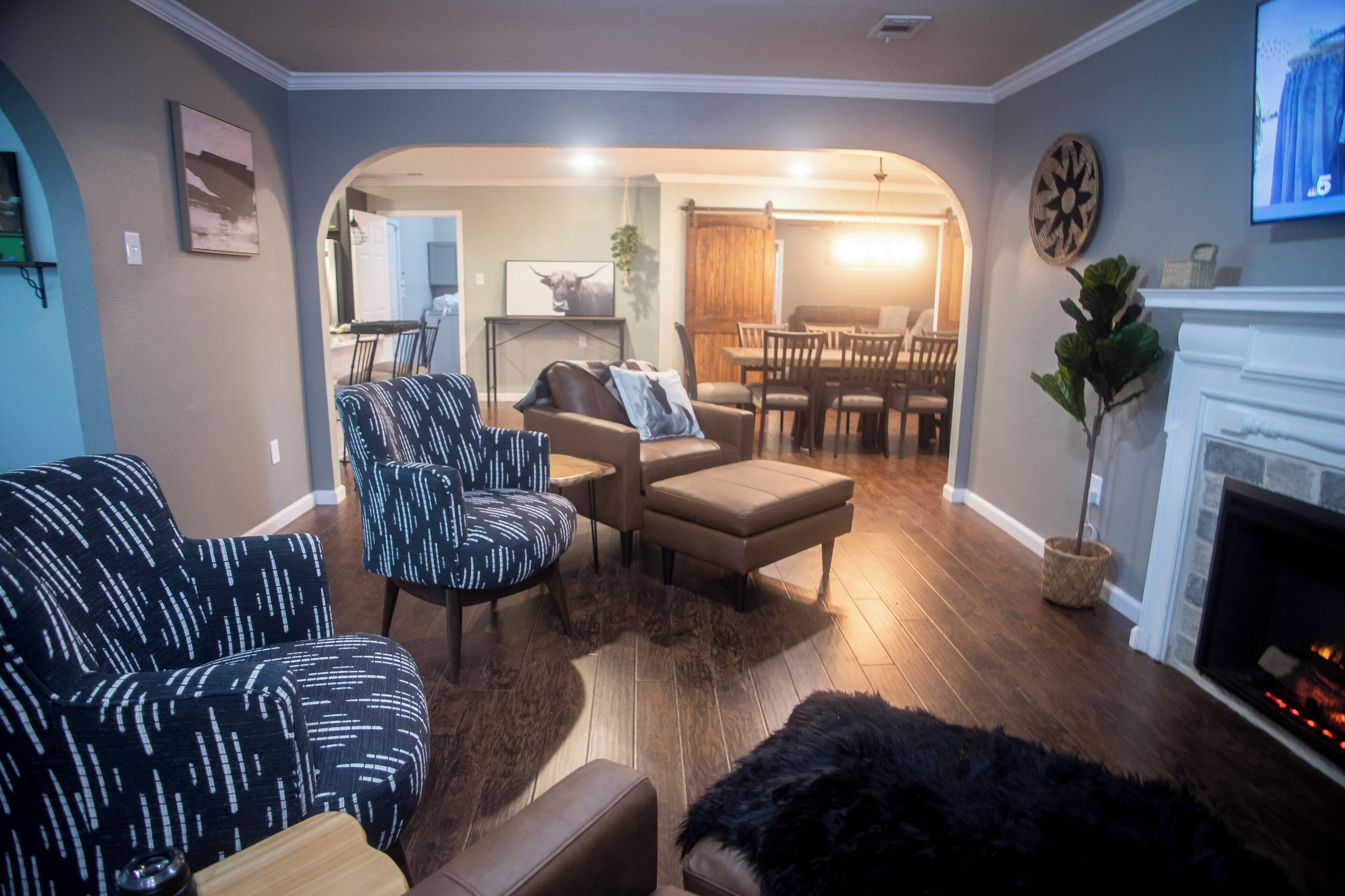 Spacious Luxury Home In Irving- Perfect For Groups, Families, And Texas Getaways - Dallas, TX