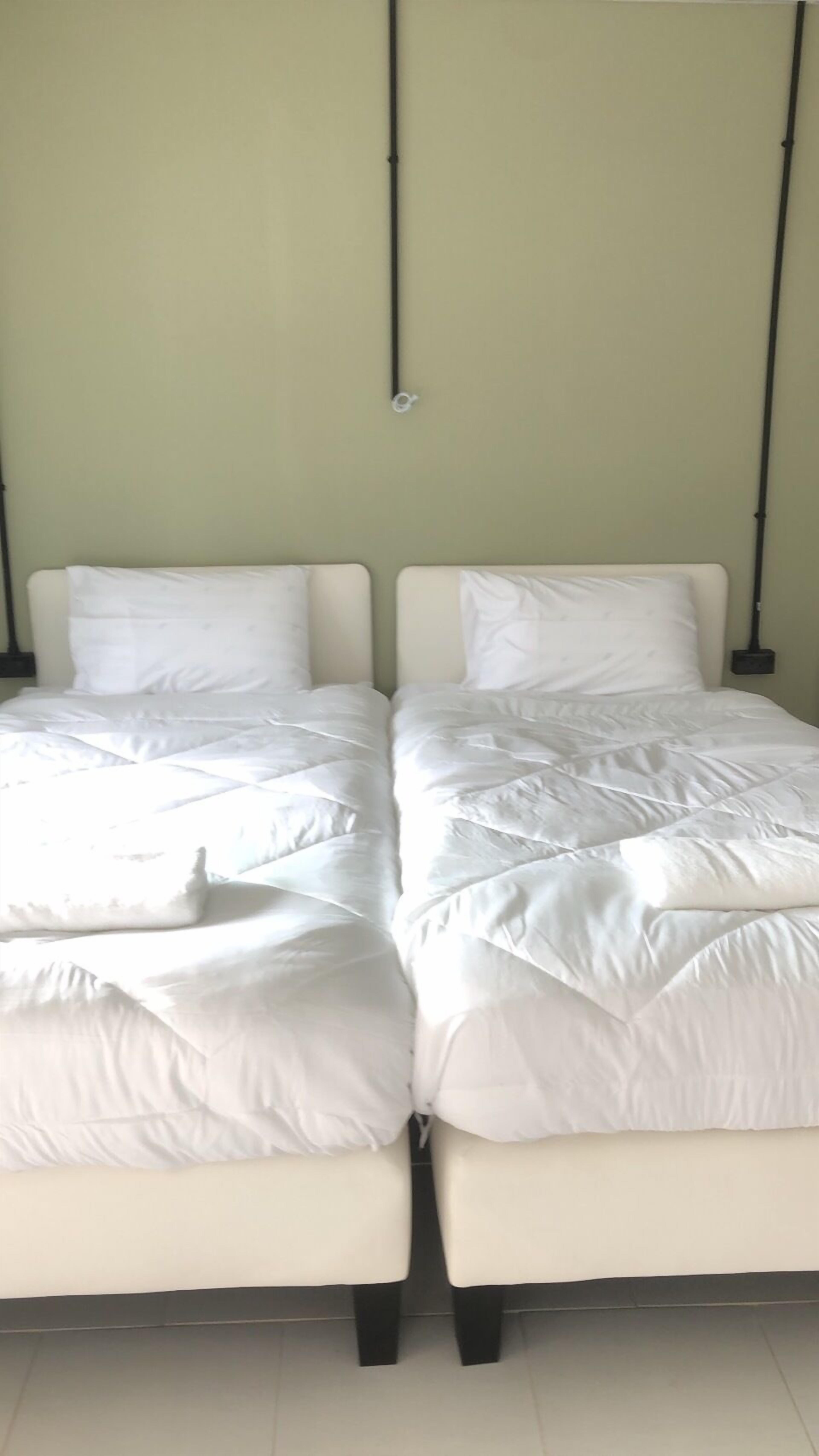 Standard Twin Room, Balcony, Mountain View