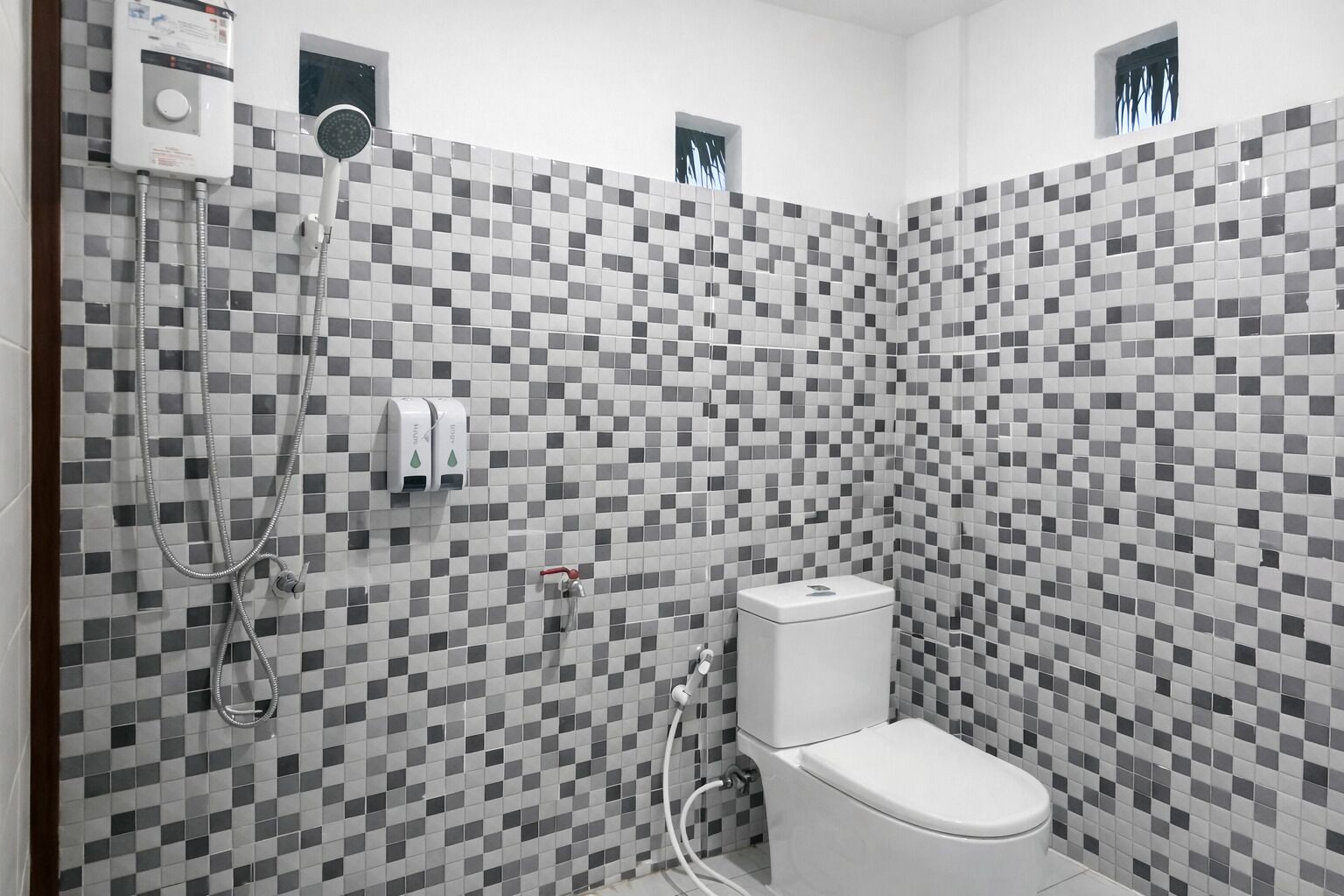 Shower, towels, soap, shampoo