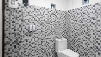 Shower, towels, soap, shampoo