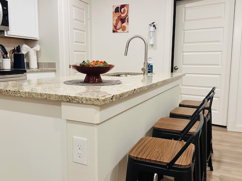 New and Sweet comfy 3 Bedroom 2 baths 6 beds home in Odessa with TV in each room