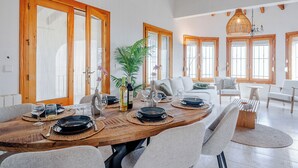 Dining - Vacation home Ticasa by Interhome (Pego)