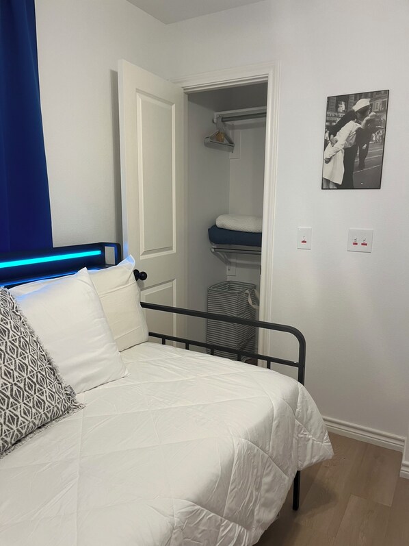 2 Schlafzimmer, kostenloses WLAN, Bettwäsche