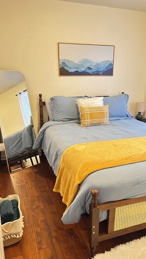 3 bedrooms, iron/ironing board, free WiFi, bed sheets