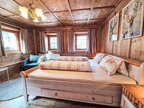 1 bedroom, Internet