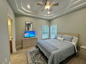 2 bedrooms, iron/ironing board, free WiFi, bed sheets