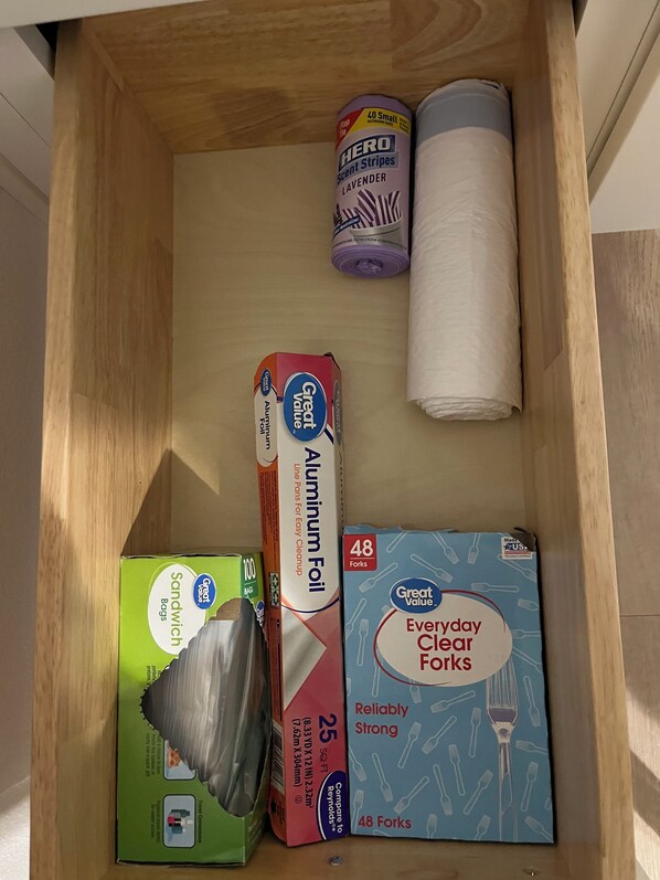 Miscellaneous - Welcoming apartment with AC in charming Gatesville King Bed with Twin Roll Away (Gatesville)