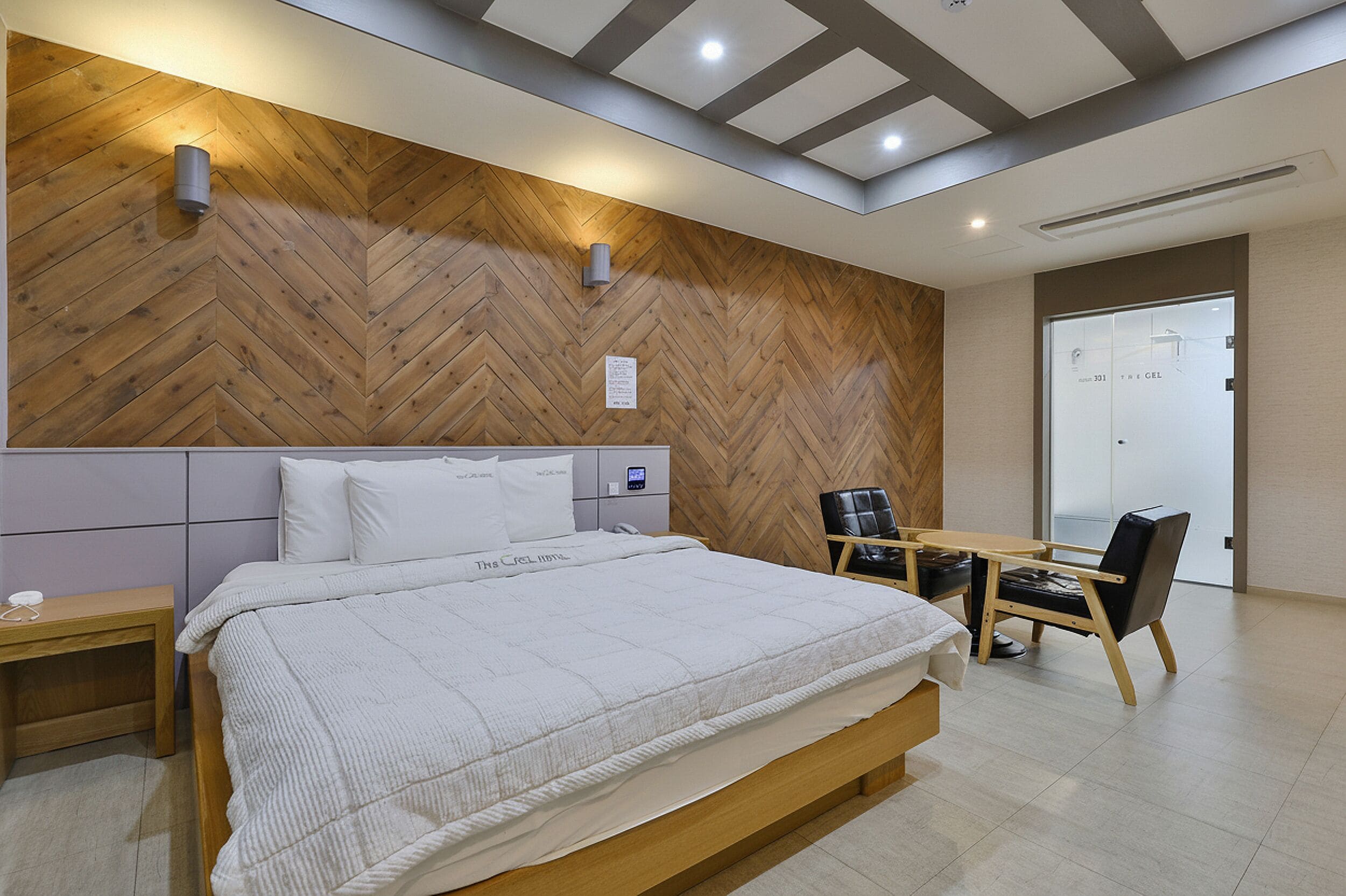 Deluxe Double Room | Free WiFi