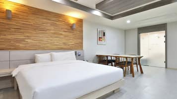 Deluxe Double Room | Free WiFi