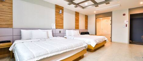 Chambre avec lits jumeaux, vue ville | Wi-Fi gratuit